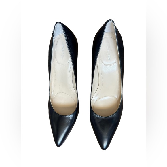 Calvin Klein heels - Picture 1 of 7